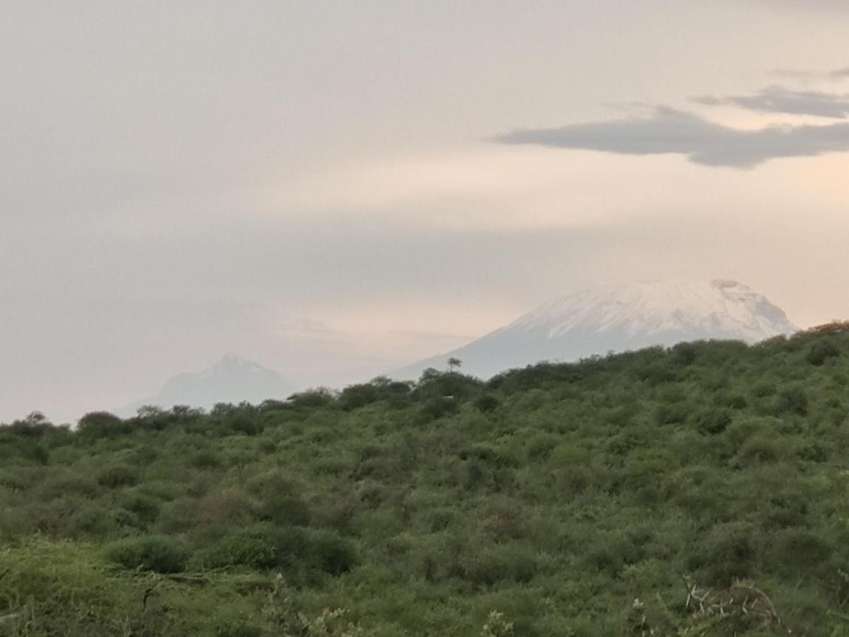 Oldonyo Orok Lodge Kajiado Dış mekan fotoğraf